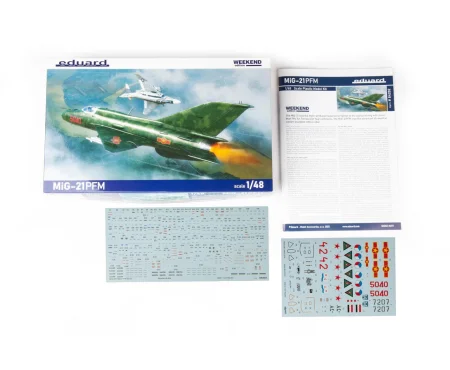eduard-84202-MiG-21pfm (1).jpg
