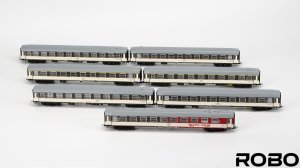 Robo 200901 H0 - Warta express passenger car set, PKP, ep.IV with lighting