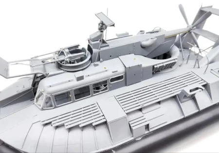 gecko-35gm0101-us-navy-patrol-air-cushion-vehicle-pacv (7).jpg
