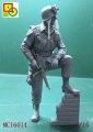 Classy-Hobby-16014-us-airborne-soldier (2).jpg