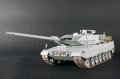 Trumpeter-00966-Leopard-2A6 (20).jpg