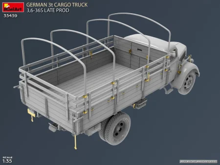 Miniart-35459-German-3t-WWII-Cargo-Truck (6).jpg