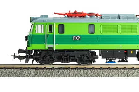 piko-96397-Lokomotywa-elektryczna-EP07-PKP-1.jpg