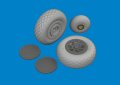 6481127_DB-7B Boston III wheels_.jpg