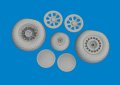 6481127_DB-7B Boston III wheels_3.jpg