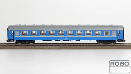 robo-244430-wagon-pkp-110ac-stacja-warszawa-grochow (2).jpg