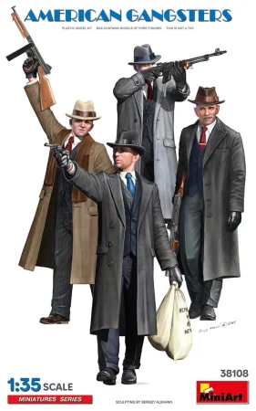 miniart-38108-american-gangsters (1).jpg