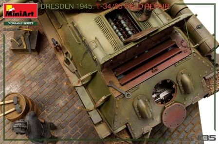 Miniart-36064-t-34-repair (5).jpg