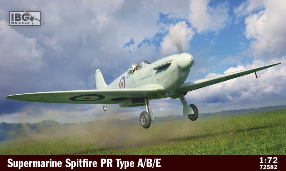 IBG-72582-Spitfire-PR (1).jpg
