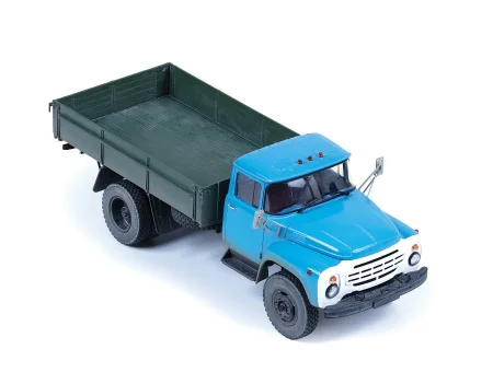 Zvezda-3712-Soviet-Truck-ZiL-130 (2).jpg