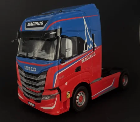 italeri-3693-iveco (5).jpg
