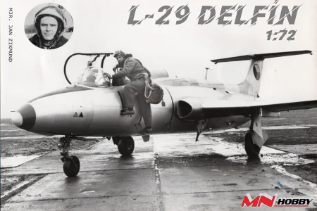MN-Hobby-72MN001-L-29-Delfin (1).jpg