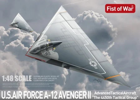 Modelcollect-UA48005-A-12-Avenger-II (1).jpg