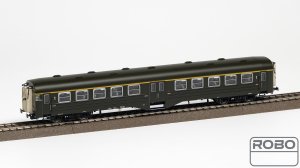 Robo 351021 H0 - Type 102Aa passenger car, 1 kl, PKP, Lębork, DOKP Gdynia, ep.III, with lighting