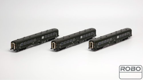 Go to product Robo 302020 H0 - Set of 3 type 101A passenger cars, 2 kl, PKP, Jarocin, ep.V