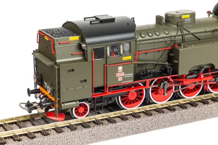 piko-50762-lokomotywa-parowa-tkt48-dcc-03.jpg