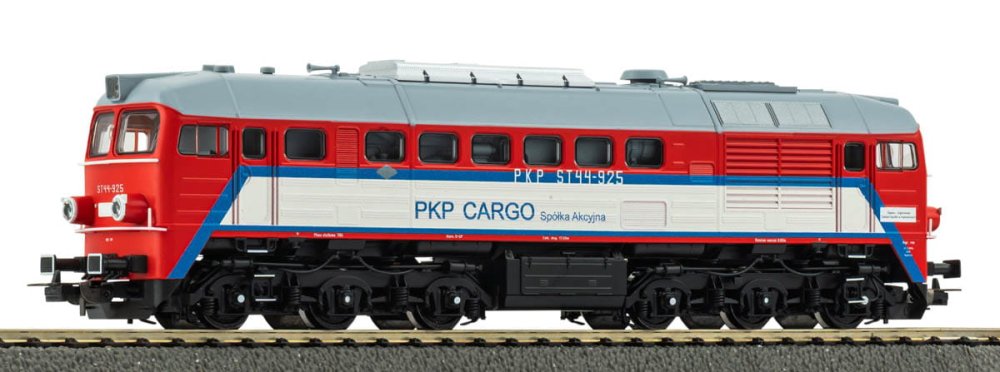 piko-52108-Lokomotywa-spalinowa-ST44-PKP-Cargo-dcc.jpg