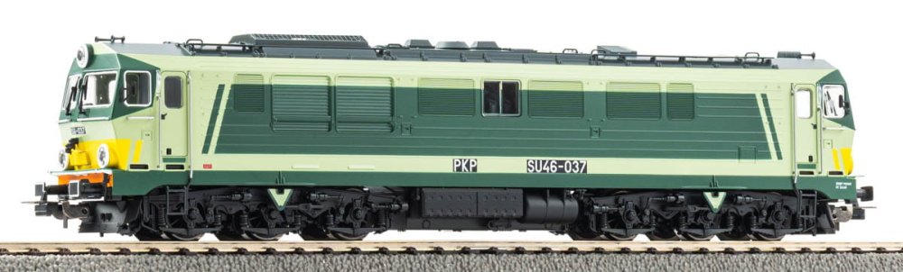 piko-52876-Lokomotywa-spalinowa-SU46-PKP.jpg