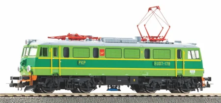 piko-96358-Lokomotywa-elektryczna-EU07-PKP.jpg