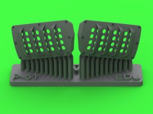 Master AM-48-187 - 1:48 P-51 Mustang - carburator air filter cover - RAF louvred type - version A