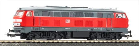 piko-57032-zestaw-startowy-kolejki-towarowej-br218-db-9.jpg