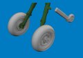 672434_Spitfire Mk.V wheels_.jpg