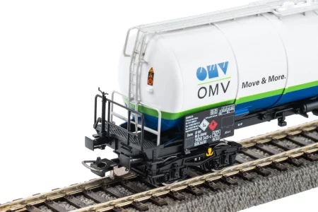 piko-24627-h0-model-wagonu-przegubowego-cysterny-ermewa--omv-vi-1.jpg