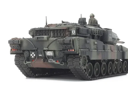 tamiya-32607-leopard-2A7V (4).jpg
