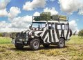Italeri-3681-Toyota-Land-Cruiser-Safari (3).jpg