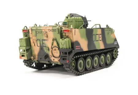 AFV-Club-35377-Australian-Army-M113A1 (2).jpg