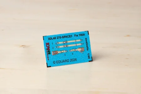 3dl48270_01.jpg