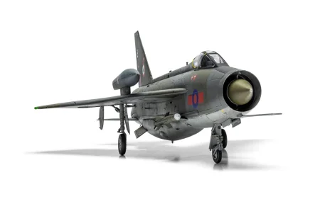 Airfix-09178A-English-Electric-Lightning-F6 (2).jpg