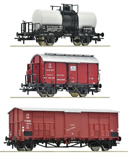 Go to product Roco 6600229 H0 - Set of three FS freight wagons, era III