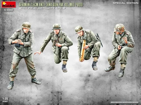 Miniart-53010-Pak 40-with-Crew (12).jpg