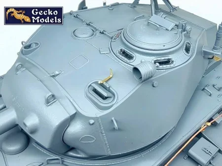 Gecko-16GM0038-US-M24-Chaffee (20).jpg