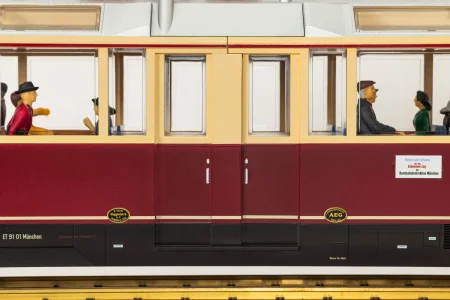Piko-37332-G-Elektryczny-zespół-trakcyjny-ET91-DB-ep-III-DCC-z-dźwiękiem-2.jpg