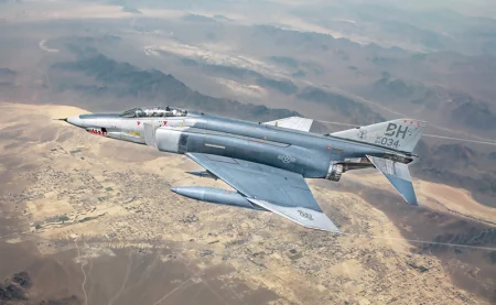 italeri-1477 (4).jpg