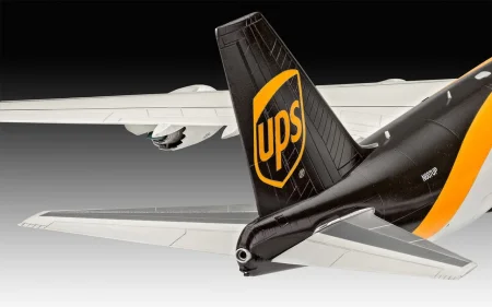03912_d02_boeing_747_8f_ups.jpg