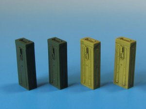 EUREKA XXL E-004 - 1:35 Metal ammo crates for 7.5 cm Kw.K.37/Stu.K.37 L/24