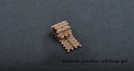 7-120Z610163888.jpg