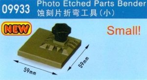 TRUMPETER 09933 - Photo Etched parts Bender (S) Small