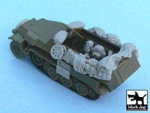 BLACK DOG T48055 - 1:48 Sd.Kfz. 251/1 Ausf C accessories set