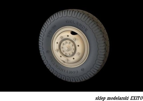 Go to product PANZERART 35294 - 1:35 Road wheels Sd.Kfz 234  (Commercial B)