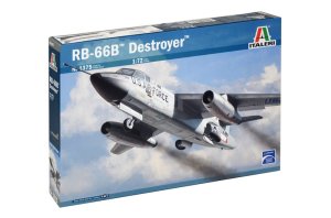 ITALERI 1375 - 1:72 Douglas RB 66 B Destroyer