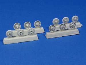 PANZERART 35126 - 1:35 Steel return rollers for StuG III (Pattern B)