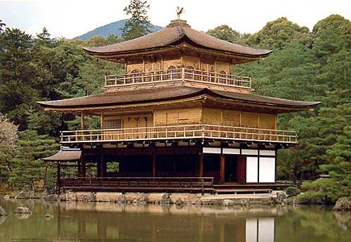 Go to product FUJIMI 500201 - 1:100 Temple Kinkakuji