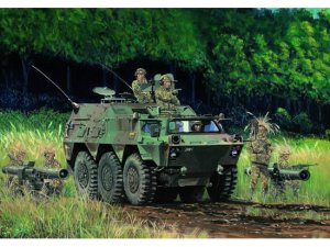TRUMPETER 00326 - 1:35 JGSDF Command Post Car type 82
