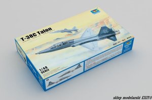 TRUMPETER 02877 - 1:48 T-38C Talon