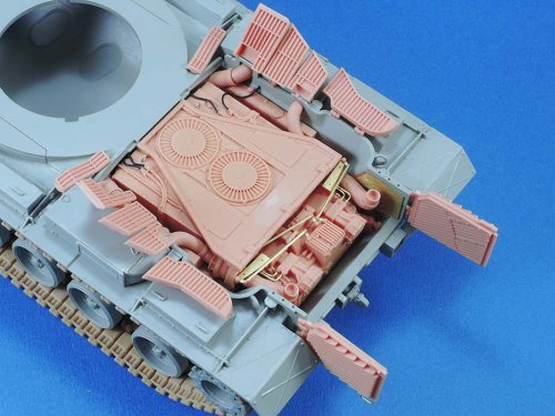 Go to product LEGEND LF1344 - 1:35 AVDS-1790 Engine & Compartment set II (for Dragon)