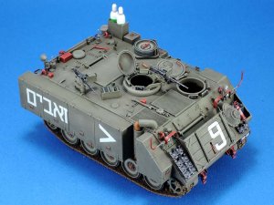 LEGEND LF1333 - 1:35 IDF M113 Chata P Late Conversion set